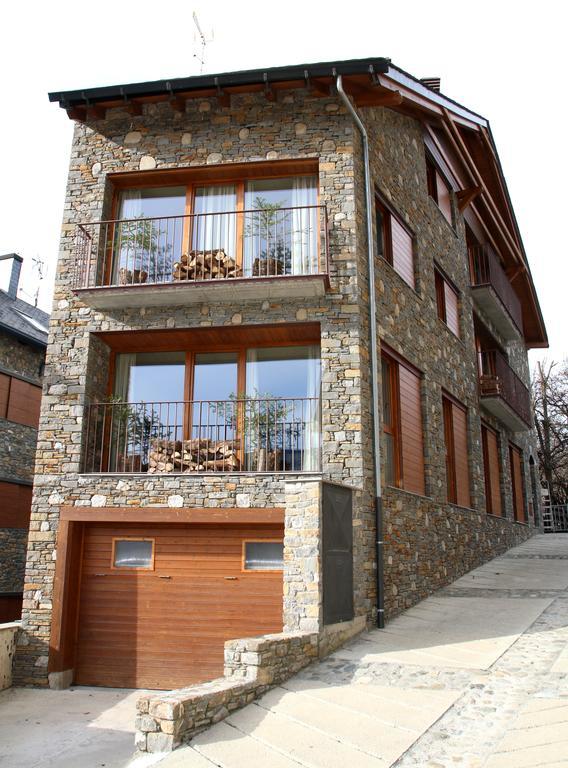 Apartaments Lo Paller Valencia D'Aneu Chambre photo